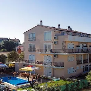 Pansion Sport Maison d'hôtes